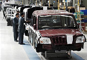   Mahindra & Mahindra.  Bloomberg