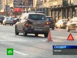   , Mercedes E-280,     ,    Nissan Tiida,    