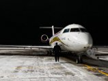  CRJ-200  ""        "-"