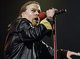 �������� ������������ ���-������ Guns N'Roses ������ ���� ������������� � ������������� ������ AC/DC � ������� �� ����� ������������ ���� Rock or Burst ������� ��������, � �������� ��������� �������� �� ���������