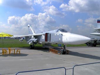 Су-24М на МАКС-2005. Фото Павла Аксенова, Лента.Ру Су-24М на МАКС-2005. Фото Павла Аксенова, Лента.Ру