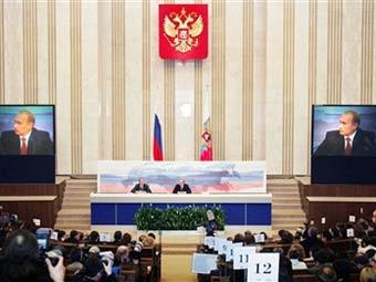Большое интервью Владимира Путина 31 января 2006 года. Кадр прямого эфира телеканала "Россия" Большое интервью Владимира Путина 31 января 2006 года. Кадр прямого эфира телеканала "Россия"