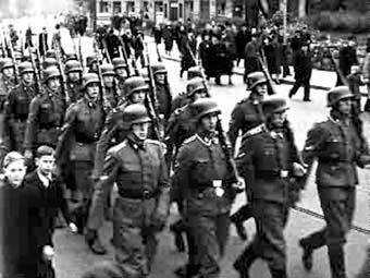 Легионеры из 15-ой дивизии CC (1-ой Латвийской). Фото с сайта stormfront.org Легионеры из 15-ой дивизии CC (1-ой Латвийской). Фото с сайта stormfront.org