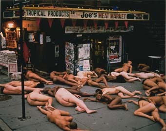 Нью-Йорк, 2000 год, фото с сайта spencertunick.com Нью-Йорк, 2000 год, фото с сайта spencertunick.com