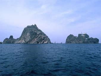 Острова Токто. Фото с сайта dokdo.go.kr Острова Токто. Фото с сайта dokdo.go.kr