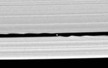 S/2005 S1, ����������� � ����� NASA