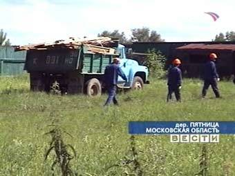Грузовик со строительным мусором, кадр телеканала "Россия"