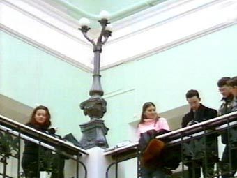 Студенты одного из московских вузов, кадр телеканала "Россия", архив