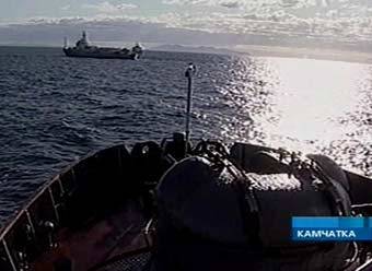 Корабли ВМФ, участвующие в спасательной операции на Камчатке. Кадр Первого канала