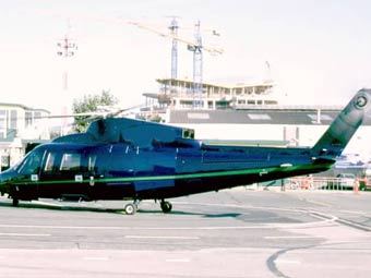 Вертолет Sikorsky S-76C, фото сайта 1000aircraftphotos.com