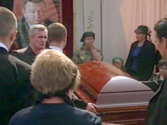 Церемония прощания, кадр телеканала НТВ