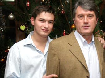 Виктор Ющенко с сыном Андреем, фото с сайта yuschenko.com.ua 