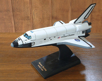 ������ ������ Discovery, ���� c ����� spacemodel.com