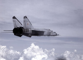 -25.    combatavia.info