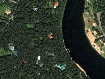 Поселок "Сосновка". Спутниковый снимок с сайта maps.google.com