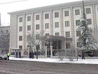 Посольство РФ в Грузии. Кадр Первого канала 