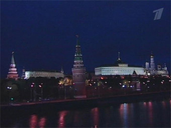 Кремлевская набережная. Кадр Первого канала, архив