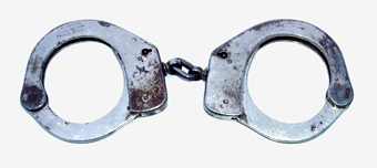 Наручники. Фото с сайта handcuffs.org