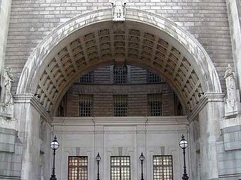   MI5.    wikipedia.org