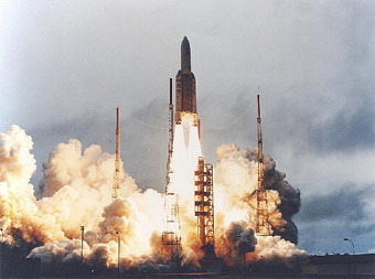 - Ariane 5.    dutchspace.nl