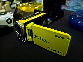 Sanyo VPC-WH1. ���� � ����� engadget.com