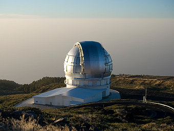 Great Canary Telescope. ���� ������������ Pachango � ����� wikipedia.org