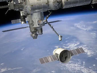 ������������ ������ ��������� ��������� ������������ ������� SpaceX Dragon � ���. ����������� � ����� �������� SpaceX