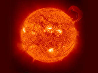 ������. ���� SOHO/Extreme Ultraviolet Imaging Telescope (EIT) consortium