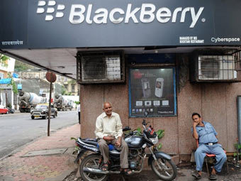������� BlackBerry � �����. ���� &copy;AFP