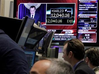 ������� � ����������� Dow Jones �� ����� 1 ������� 2011 ���� �� ���-�������� �����. ���� &copy;AP