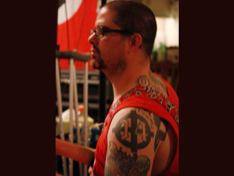 ���� ����� �����. ���� �� �������� ������ End Apathy �� MySpace, ���������� Reuters