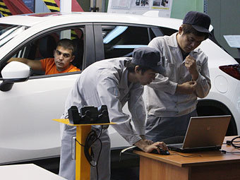 ���������� � �������� ������� �� �������� ����������� �������������� ����������� "�������" � Mazda �� ������������. ���� ��� �������, ������� ������