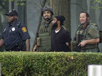 ����� ����� ������� � ��������� �����������. ���� &copy;AP