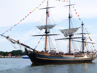 "������". ���� � ������������ �����