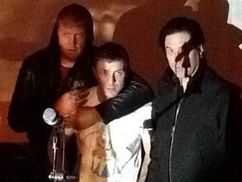 ����� ���� � ����������� QOTSA, ���� �� ����� �����