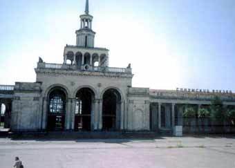    ,    www.parovoz.com